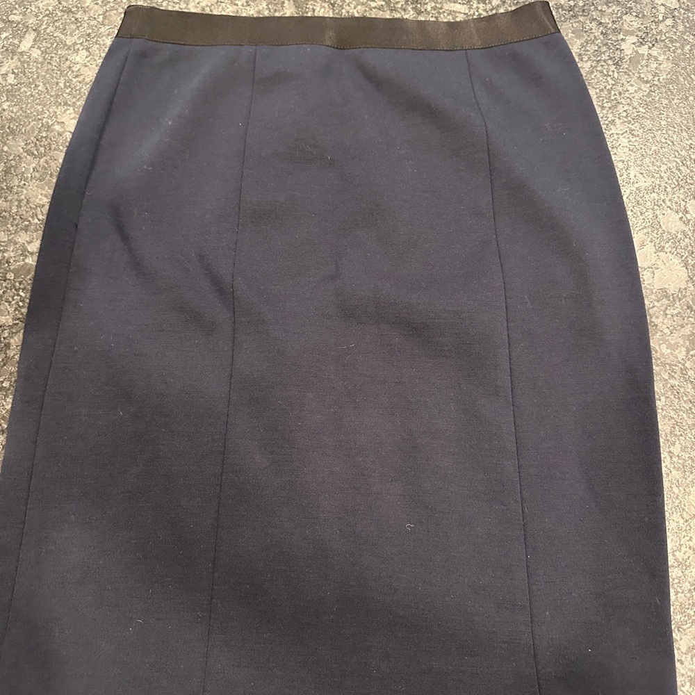 Tahari Gray Knee-Length Pencil Skirt for Work